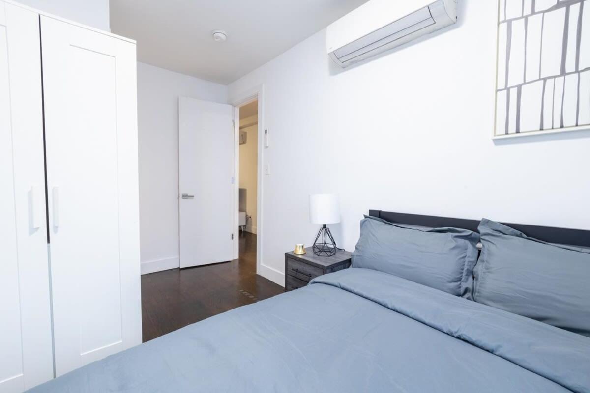 39-2 Renovated 3br Apartment *